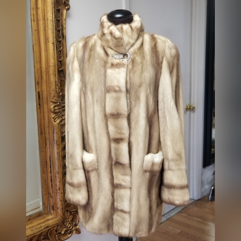 $3795 Mink Fur Coat